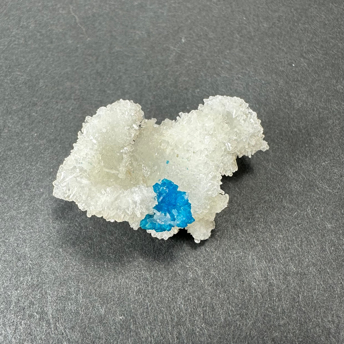 Cavansite Ball 'Floaters' on Stilbite SM from Maharashtra, Pune, India