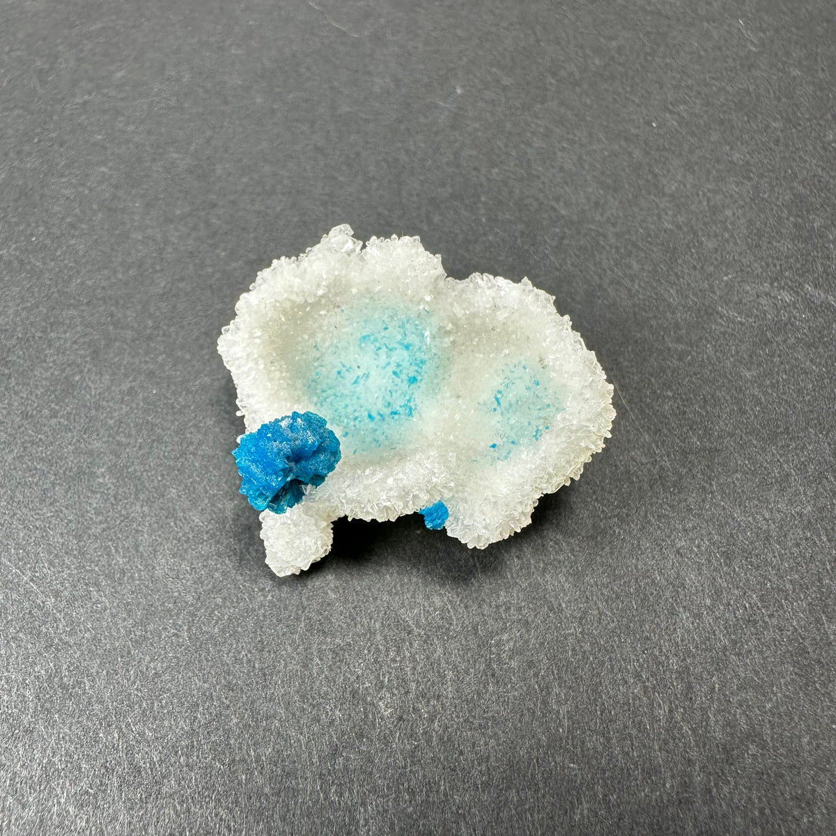 Cavansite Ball 'Floaters' on Stilbite SM from Maharashtra, Pune, India