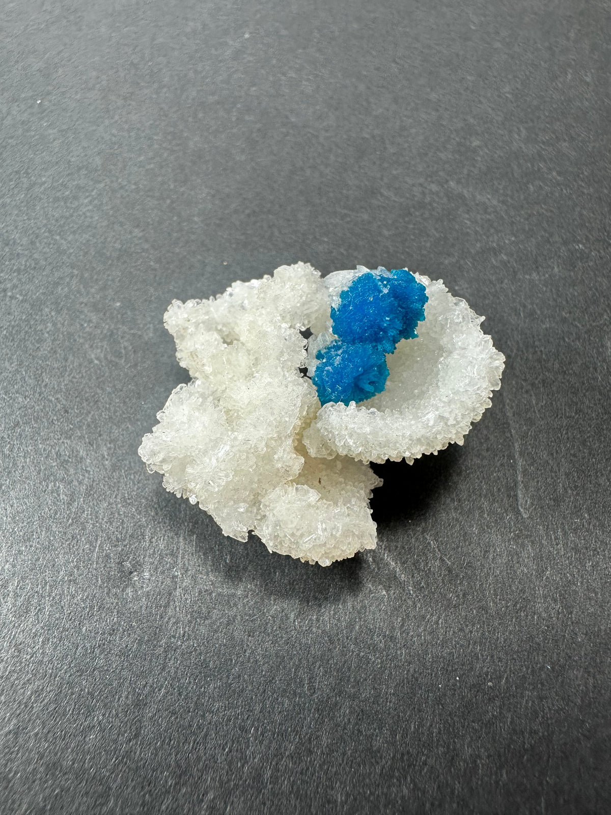 Cavansite Ball 'Floaters' on Stilbite MD
