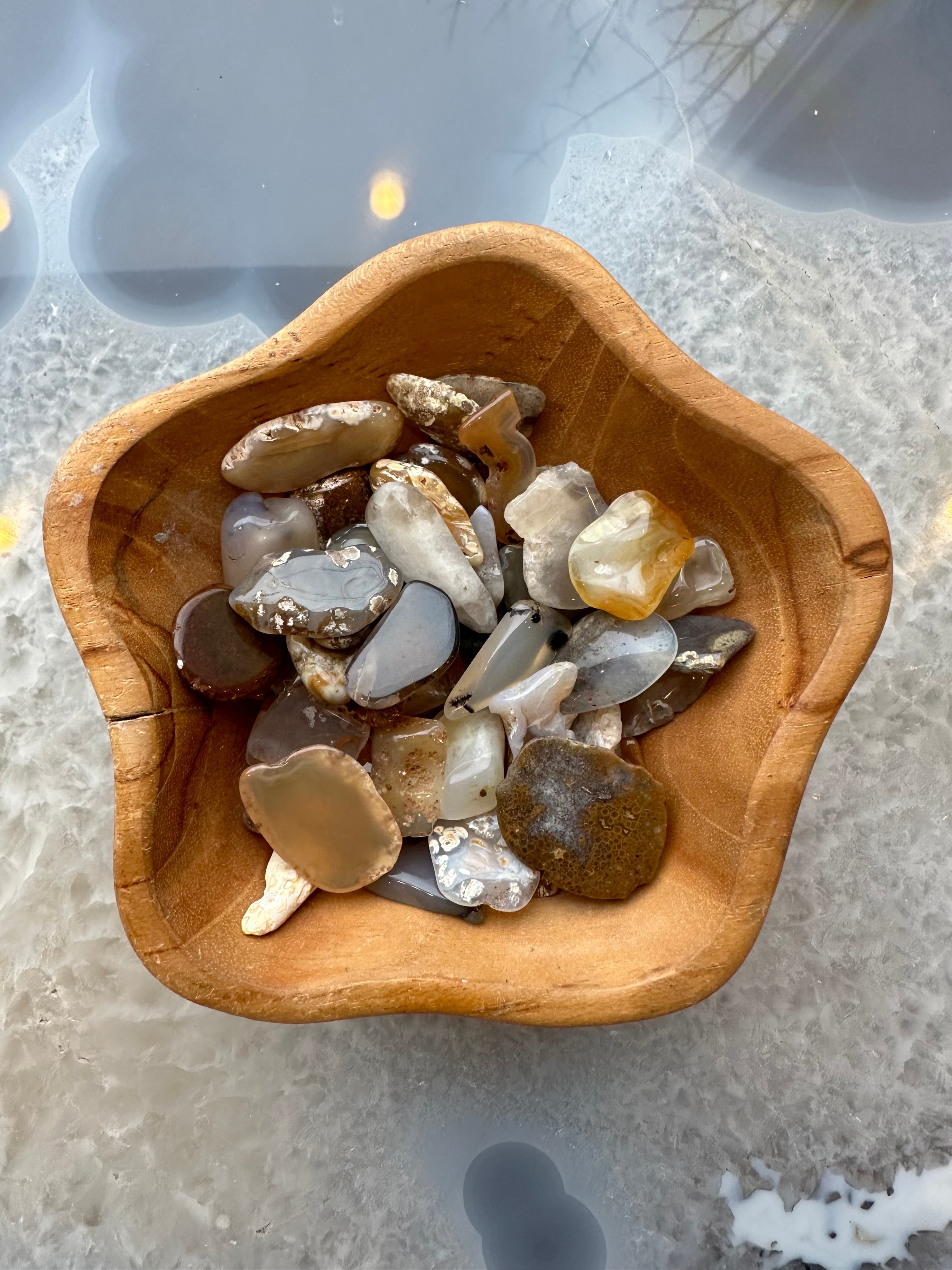 Assorted Polished Agate Pieces
