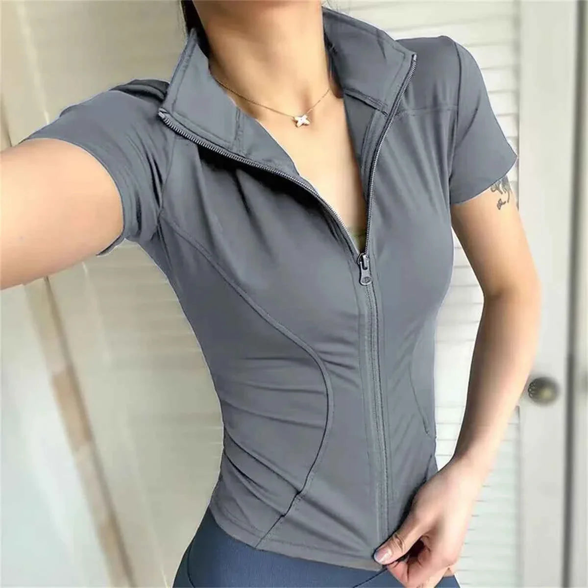 ChicZip Women's Slim Sport Jacket