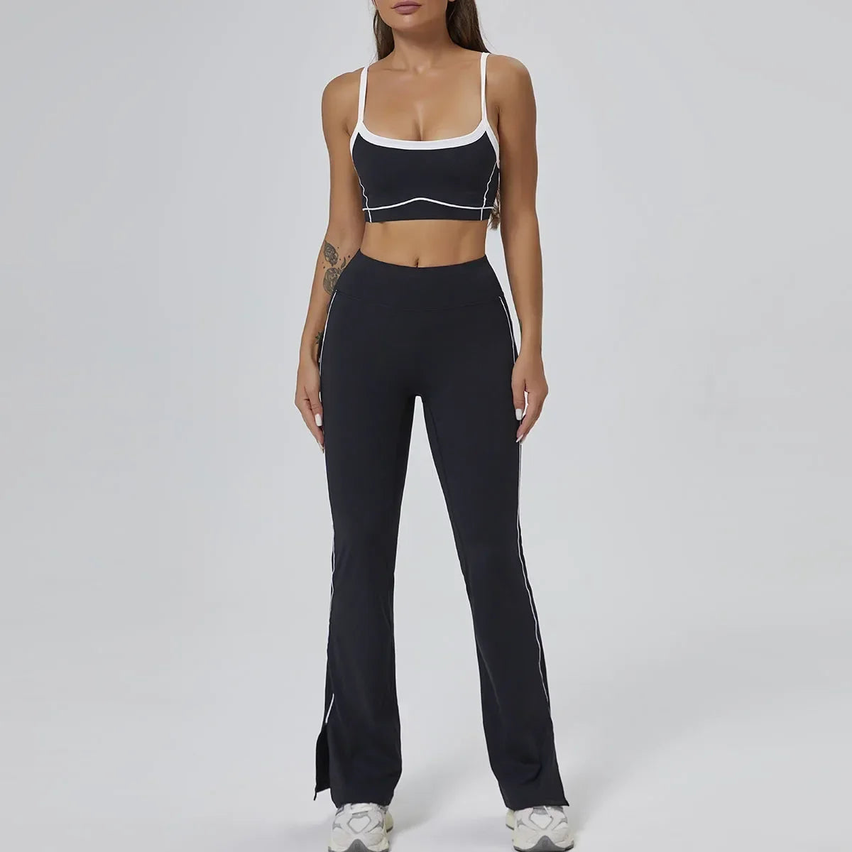 FlareLift Yoga Set: High-Waist Pants & Backless Bra